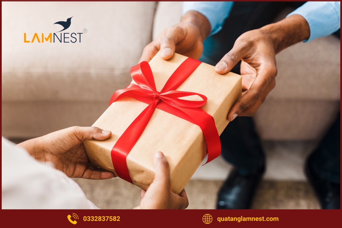 Các hình thức cá nhân hóa quà tặng phổ biến