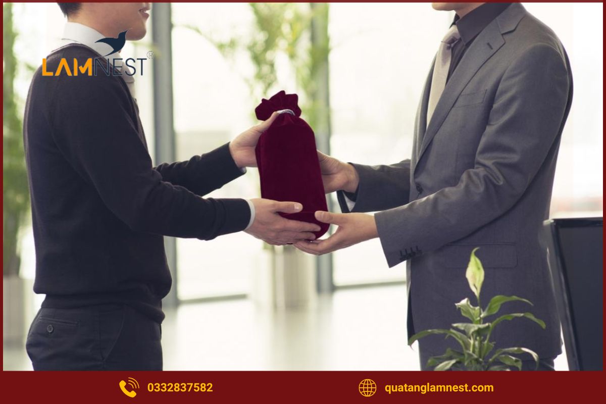 Lưu ý khi lựa chọn quà tặng doanh nghiệp đầu năm